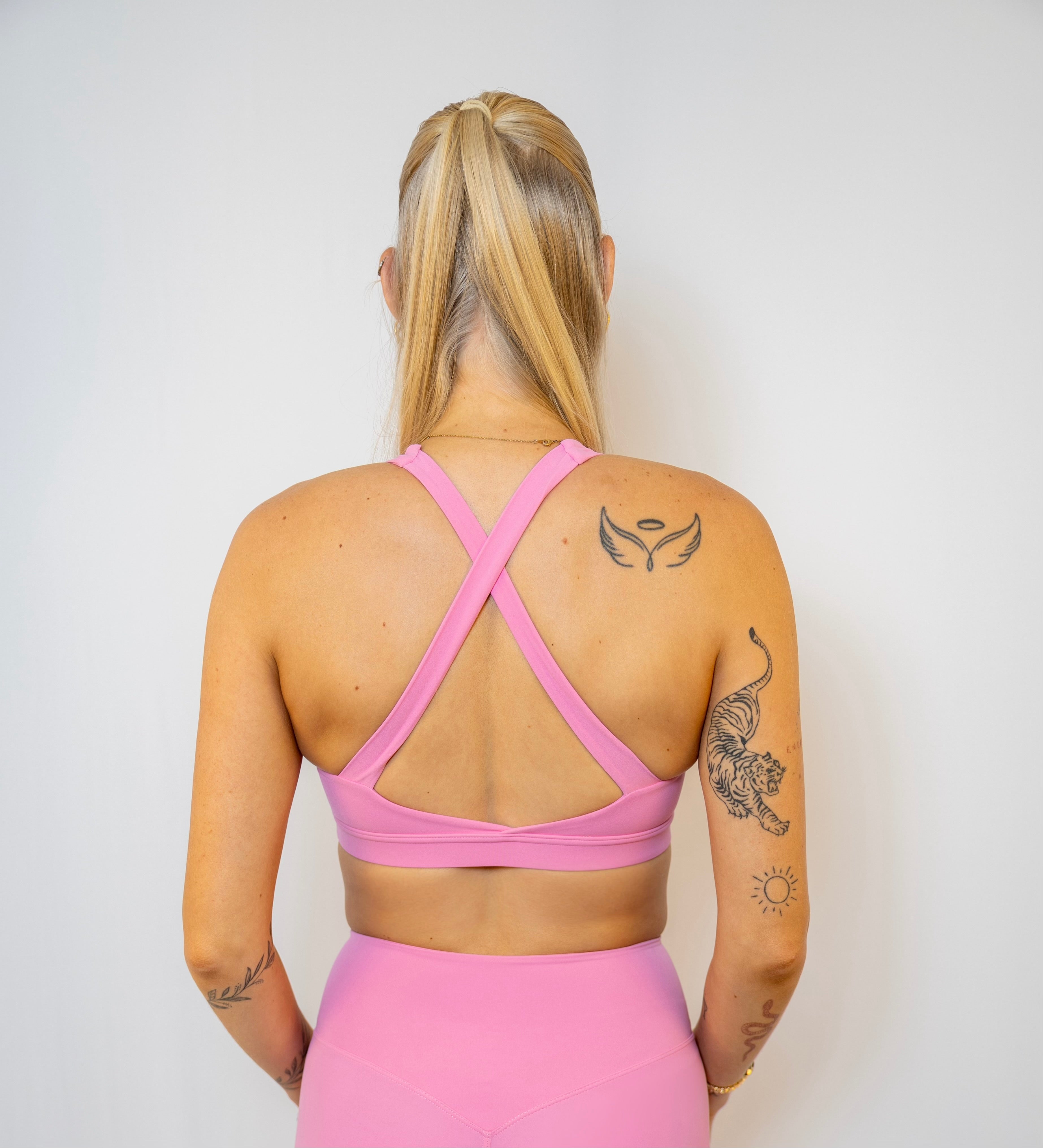 Barbiecore Crop